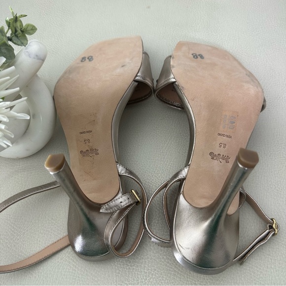 COACH Kyra Metallic Leather Sandal - Picture 14 of 16